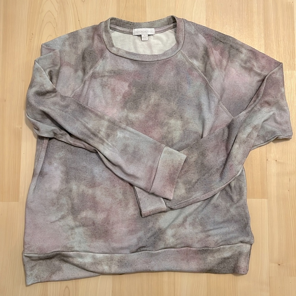 Beyond yoga pullover, S
